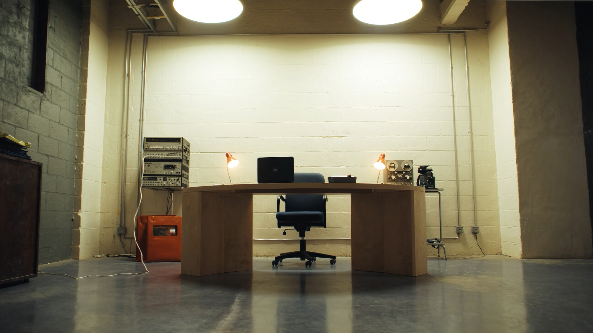 Atelier K7 Forever à Nivelles — studio de numérisation analogique avec matériel vintage